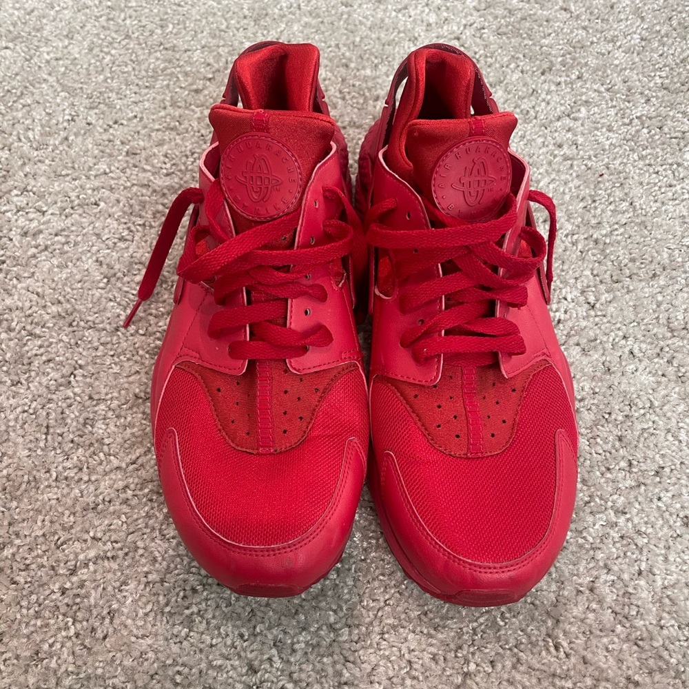 Red Nike huaraches